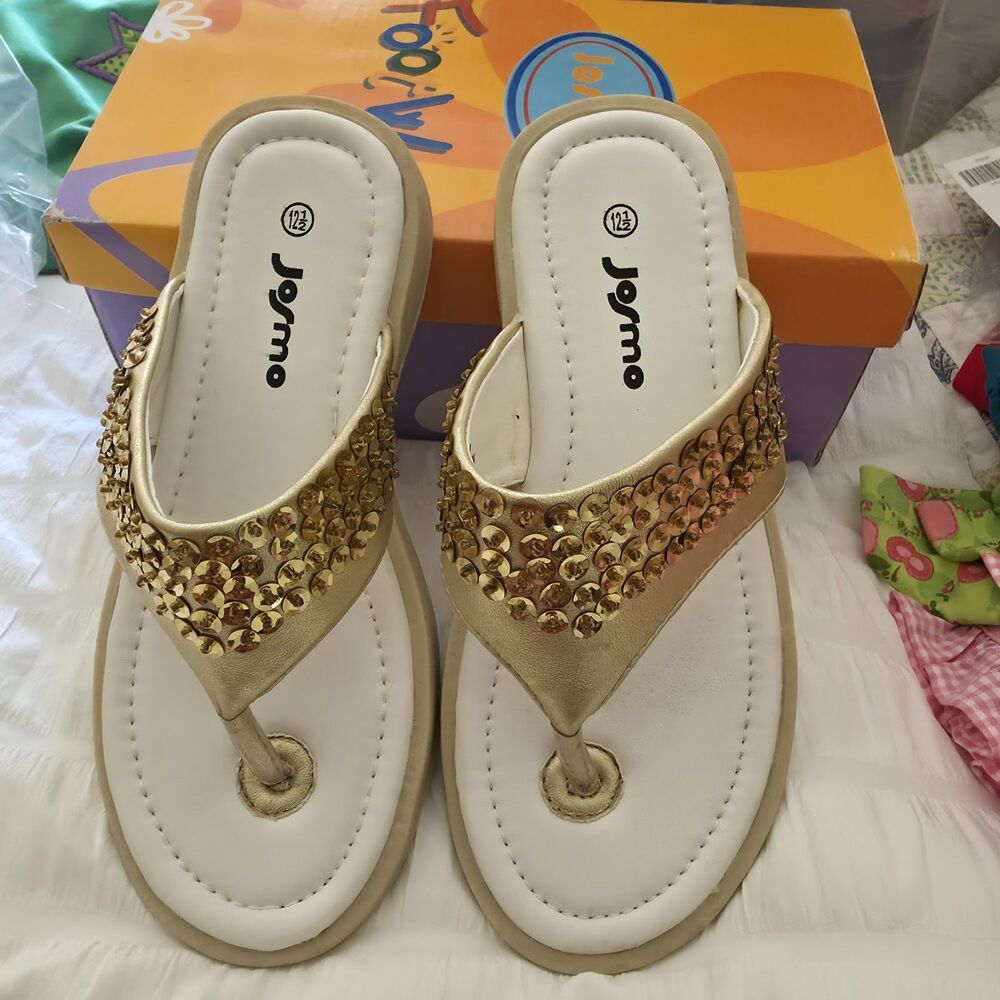 Josmo Flip Flop Sandals Girls size 12.5 Gold Sequined New With Box - Picture 5 of 5